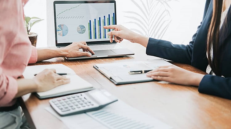 Accountant