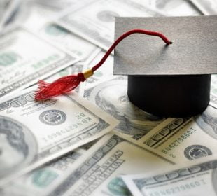 Guide to Student Loans for Studying Abroad Student Loans